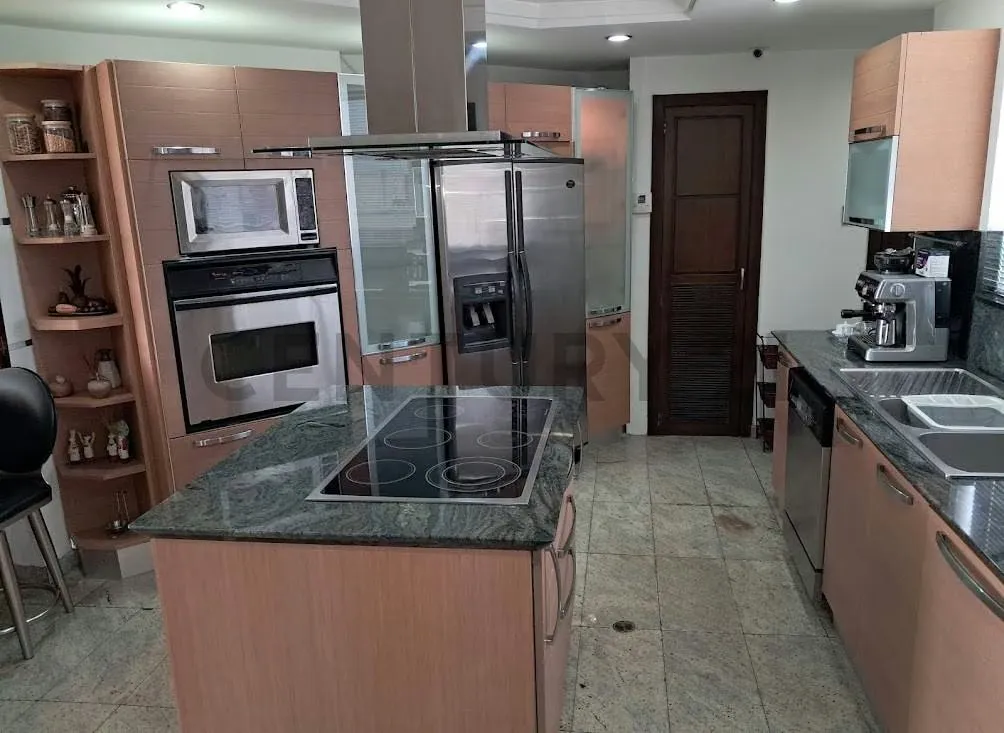 Se Alquila lujoso apartamento La Llovizna. La Lago. Maracaibo - 11