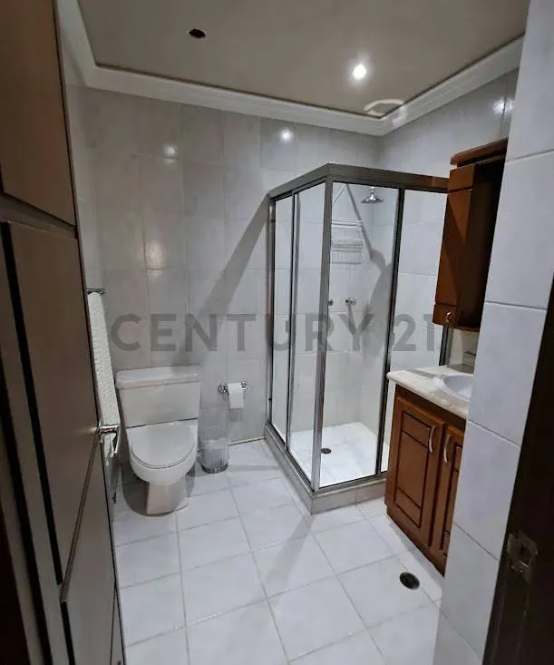Se Alquila lujoso apartamento La Llovizna. La Lago. Maracaibo - 19