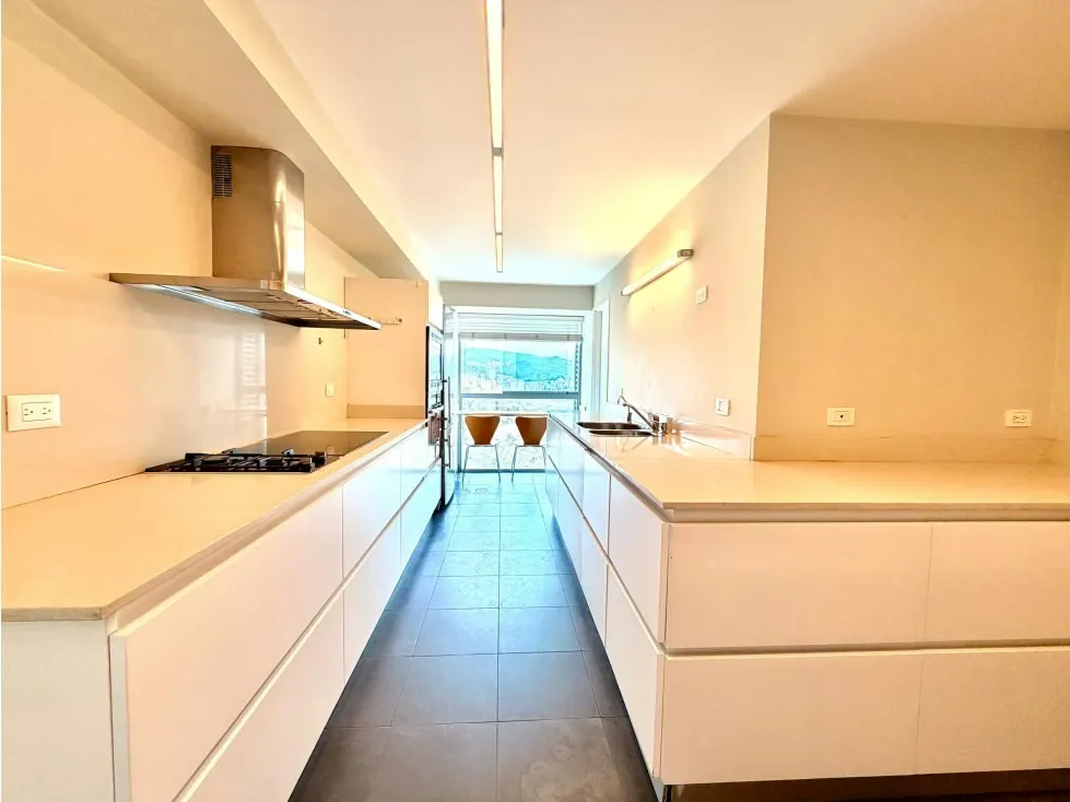 Se vende Apto 138m² 2h/2.5b+s/3p Lomas de Las Mercedes - 9