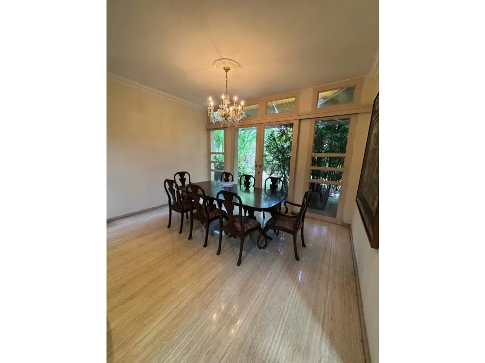 Se vende casa 425m2 6H+S/6.5B+S/3p Alta Florida - 6