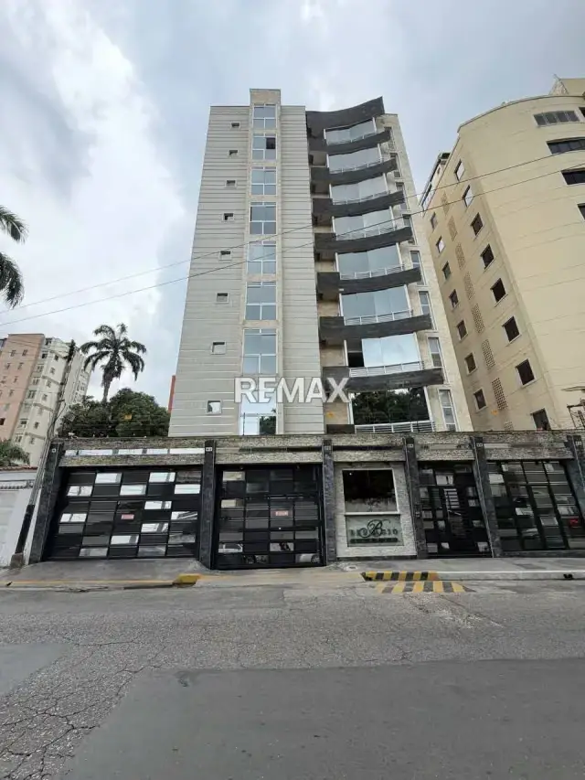 Venta de Apartamento Listo para Mudarse Hoy.