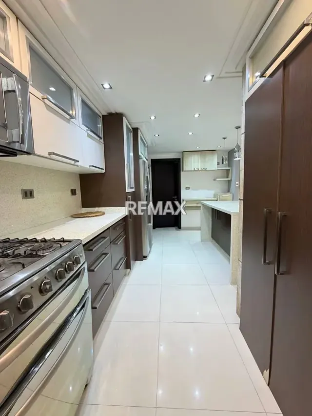 Venta de Apartamento Listo para Mudarse Hoy. - 8