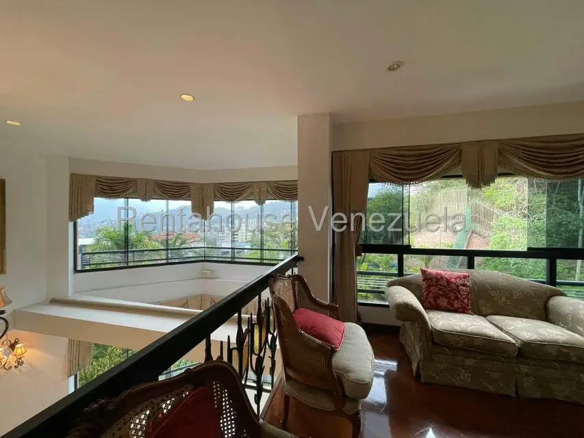 Apartamento (Multiples Niveles) en Alquiler en Colinas de Valle Arriba, Distrito Metropolitano - 41