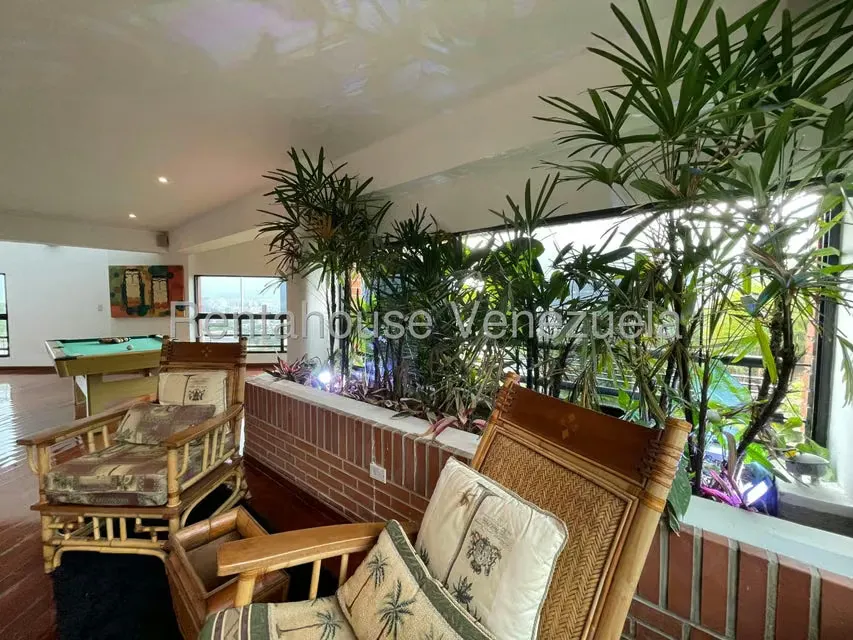 Apartamento (Multiples Niveles) en Alquiler en Colinas de Valle Arriba, Distrito Metropolitano - 68