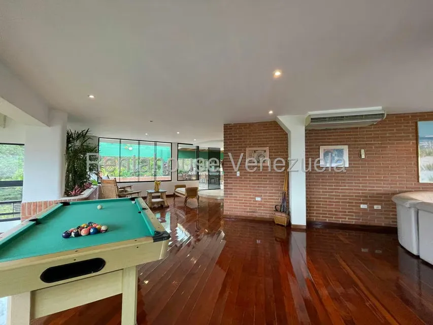 Apartamento (Multiples Niveles) en Alquiler en Colinas de Valle Arriba, Distrito Metropolitano - 85