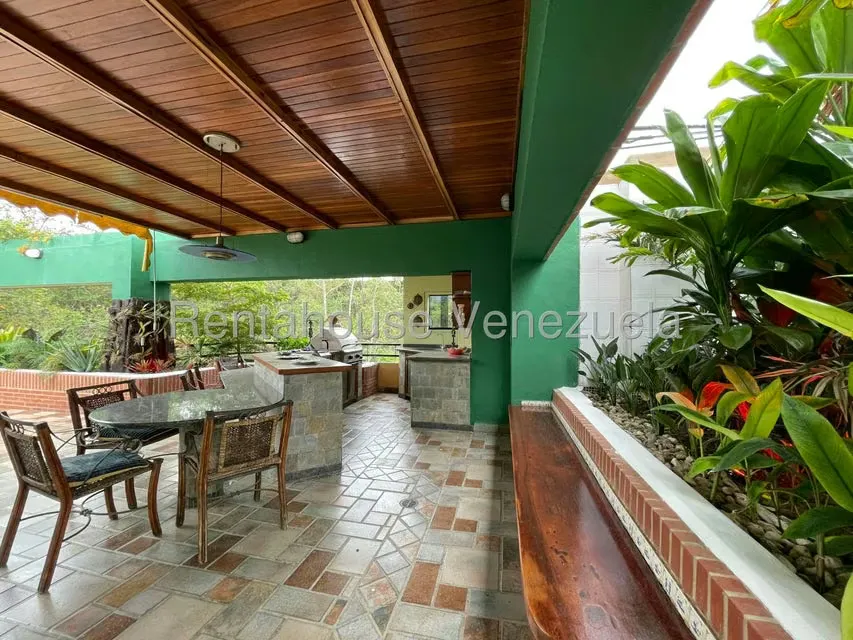 Apartamento (Multiples Niveles) en Alquiler en Colinas de Valle Arriba, Distrito Metropolitano - 91