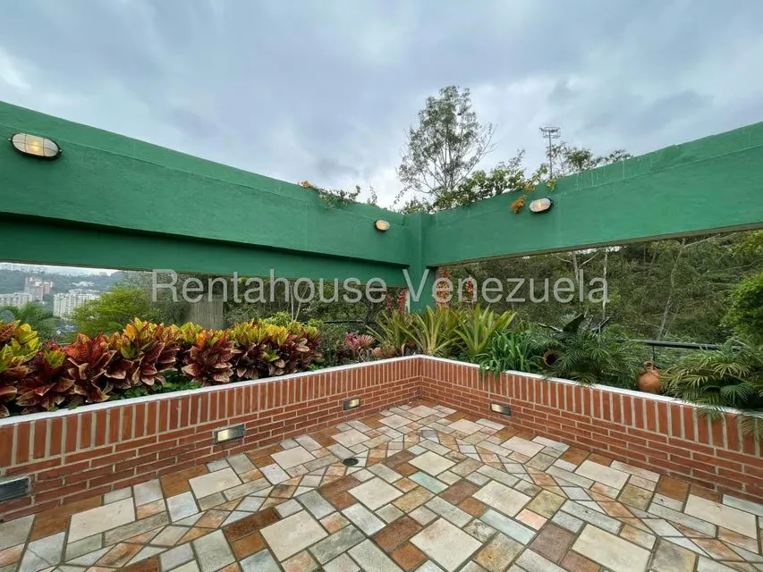 Apartamento (Multiples Niveles) en Alquiler en Colinas de Valle Arriba, Distrito Metropolitano - 94