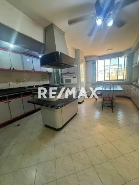 Penthouse en venta Urb. La Soledad