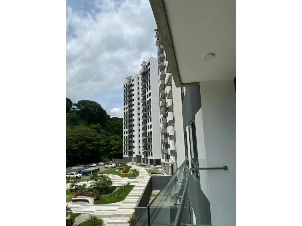 EN VENTA PB DE LUJO EN URBANIZACIÓN MACARACUAY, SUCRE, CARACAS