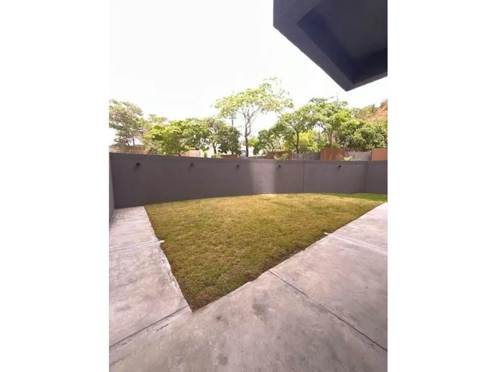 EN VENTA PB DE LUJO EN URBANIZACIÓN MACARACUAY, SUCRE, CARACAS - 16