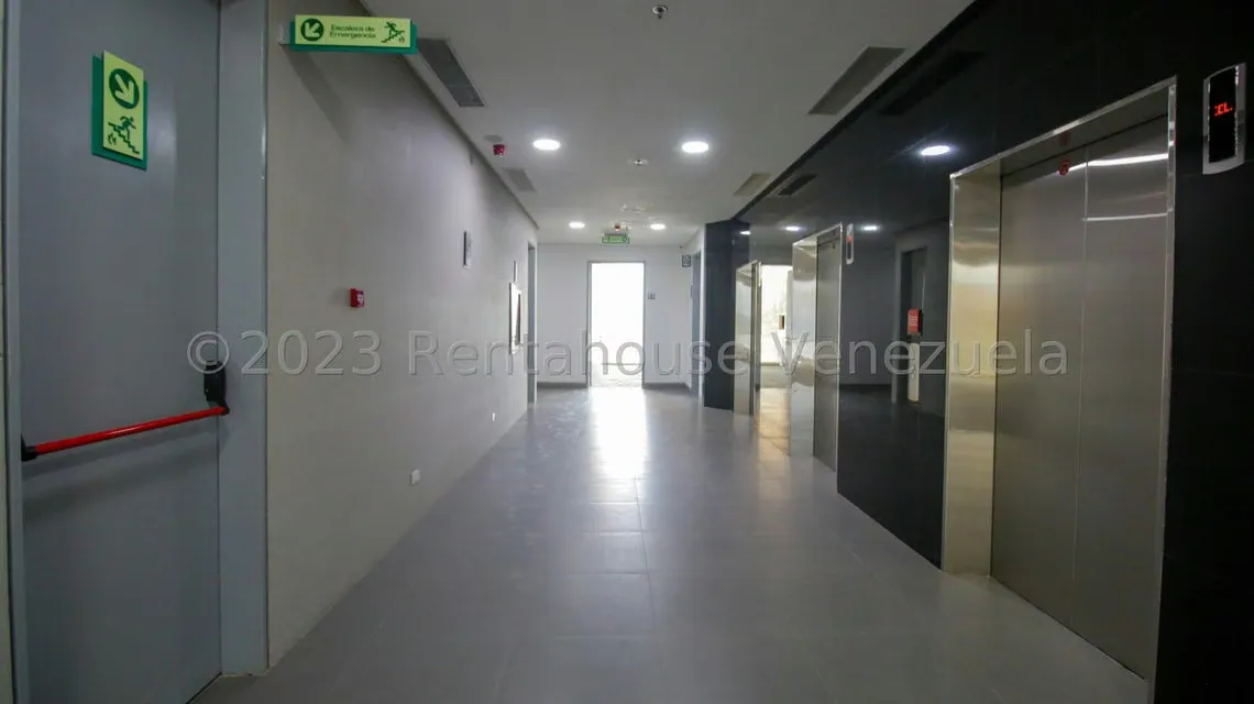 Oficina en Venta en Las Mercedes, Distrito Metropolitano - 5