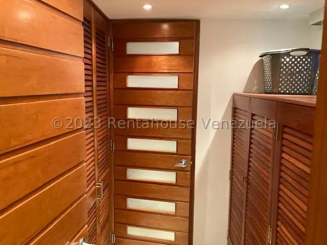 Apartamento (Duplex) en Alquiler en Los Naranjos de Las Mercedes, Distrito Metropolitano - 27