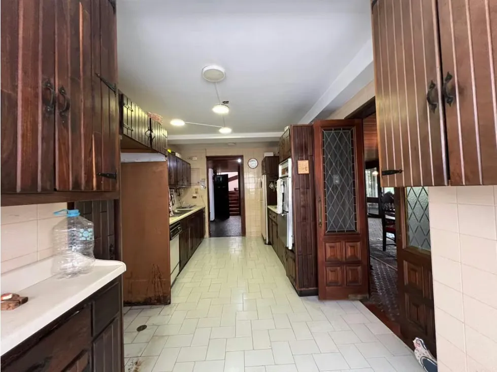 Se Vende Edificio 2000m² 16p Las Mercedes - 16