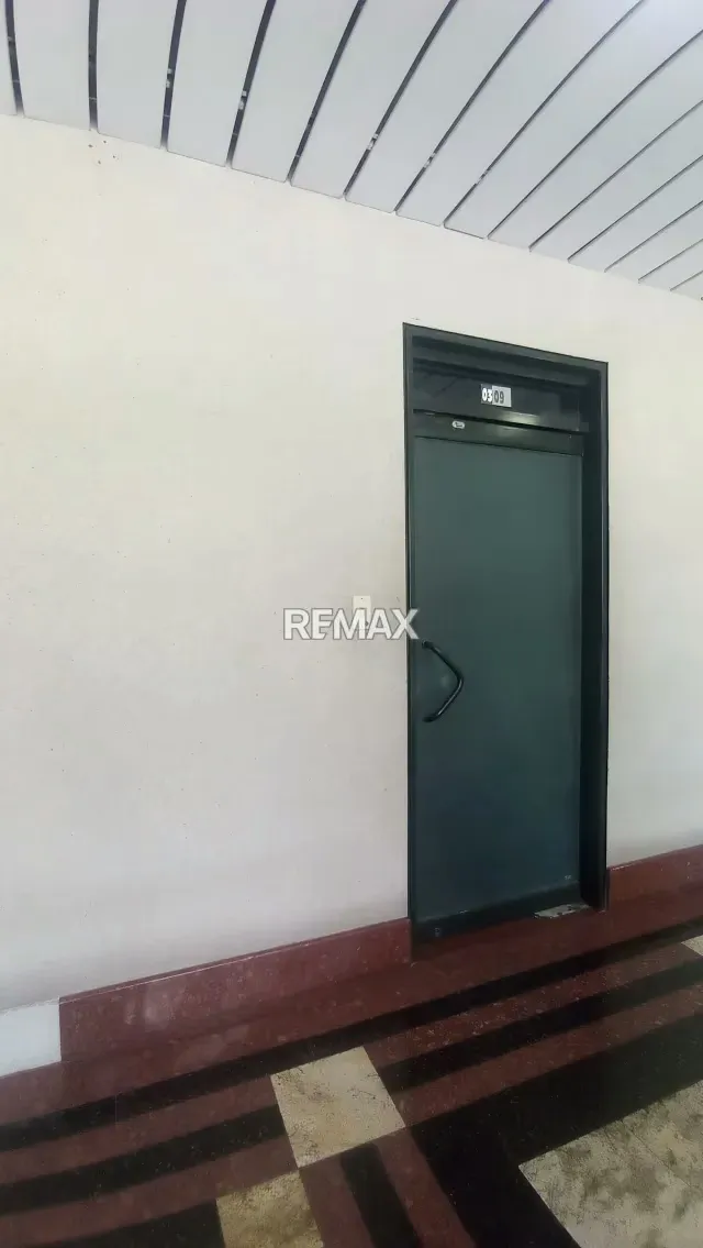 ALQUILER DE OFICINA EN C.C. MANZANARES PLAZA | 54 m² – CANON $350 | IDEAL PARA FIRMAS Y EMPRESAS - 9