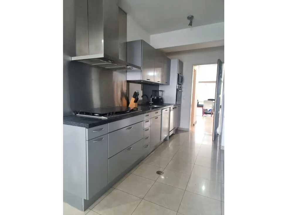 Alquilo apartamento c/vista al Ávila 140m2 Los Chorros 9246 - 8