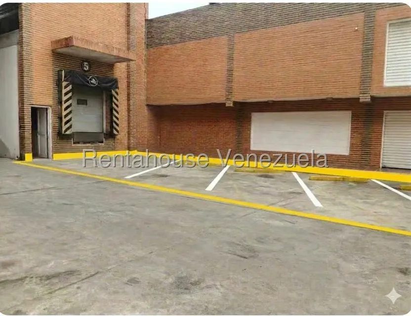 Comercial (Cava Refrigeradora) en Alquiler en Las Juajuitas, Miranda - 4