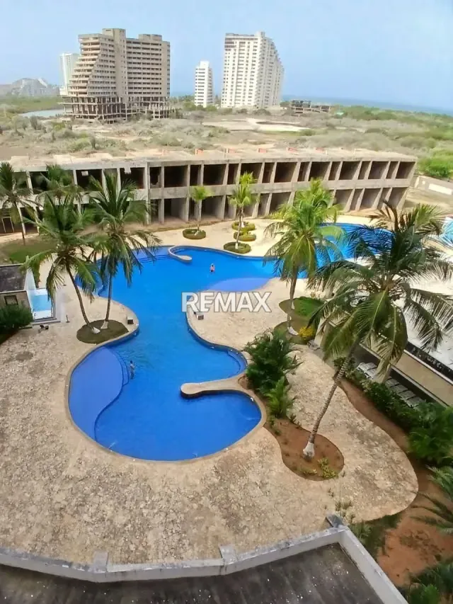 En venta apartamento en Ocean Blue, Porlamar - Isla de Margarita - 2