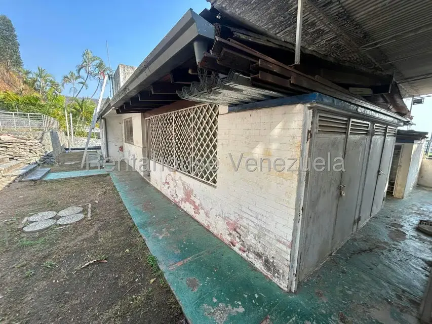 Casa (1 Nivel) en Venta en Prados del Este, Distrito Metropolitano - 22