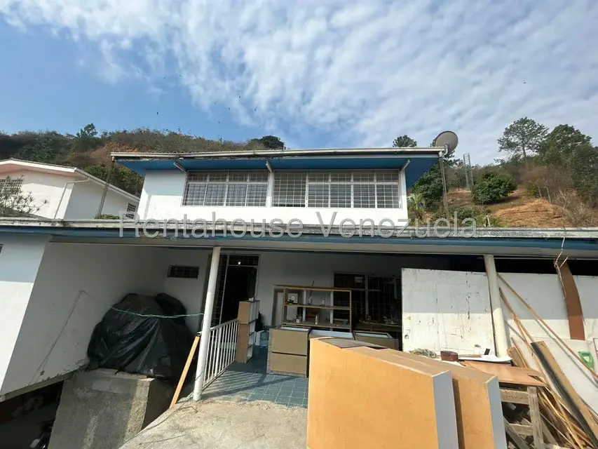 Casa (1 Nivel) en Venta en Prados del Este, Distrito Metropolitano - 27