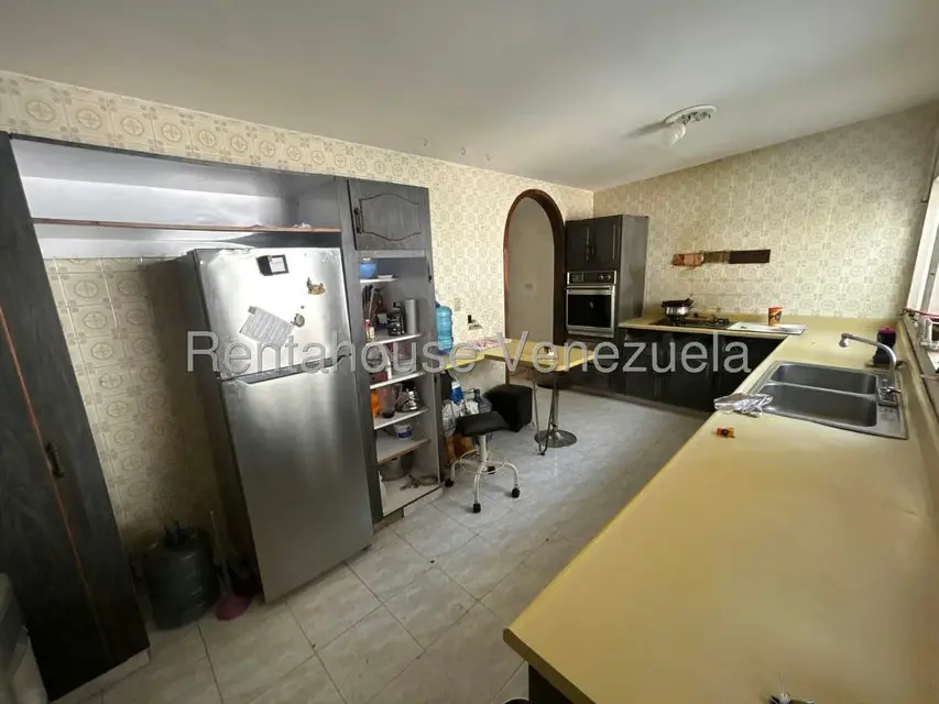 Casa (1 Nivel) en Venta en Prados del Este, Distrito Metropolitano - 10