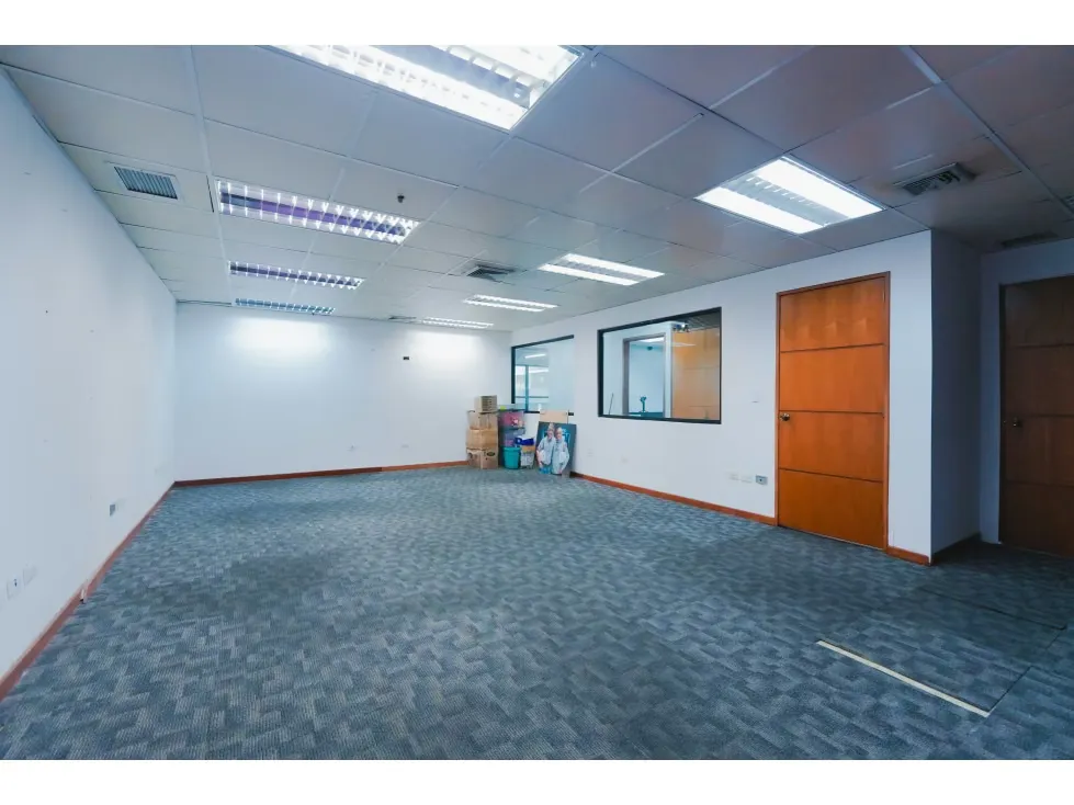 Se vende oficina 181m2 Torre Credicard El Bosque 6505 - 8
