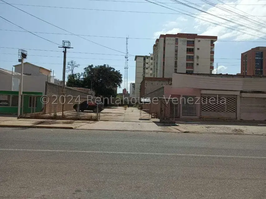 Local Comercial en Venta en Calle 72, Zulia