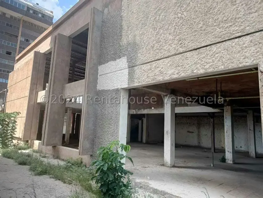 Local Comercial en Venta en Calle 72, Zulia - 2
