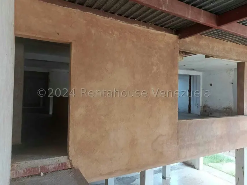 Local Comercial en Venta en Calle 72, Zulia - 3