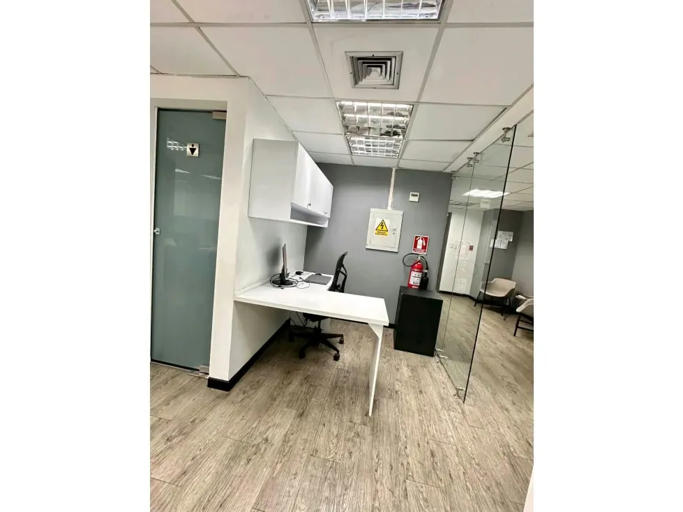 Vendo oficina 116m2 Chacao - 3