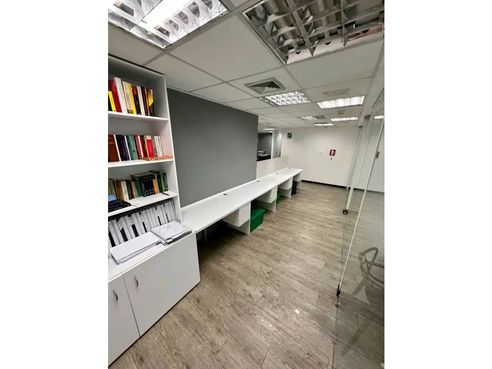 Vendo oficina 116m2 Chacao - 8