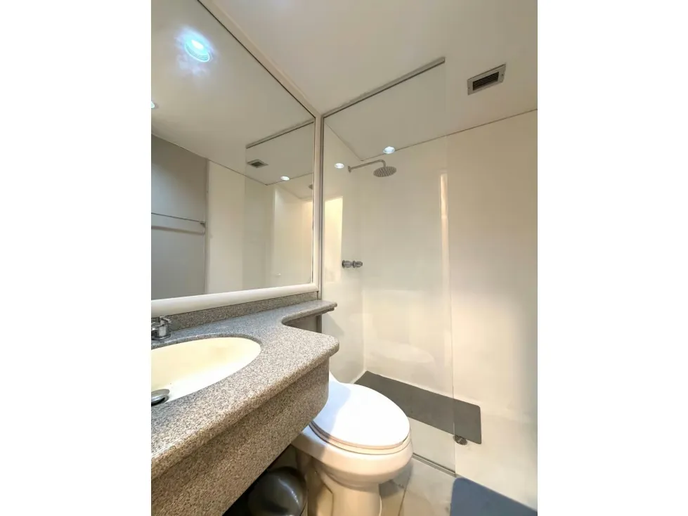 Se alquila PB 180m2 La Castellana 4281 - 11