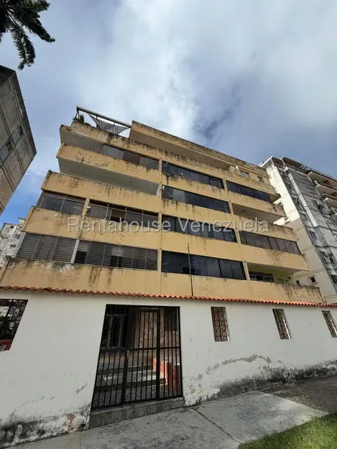 Apartamento (Planta Baja) en Venta en Trigal Centro, Carabobo - 20