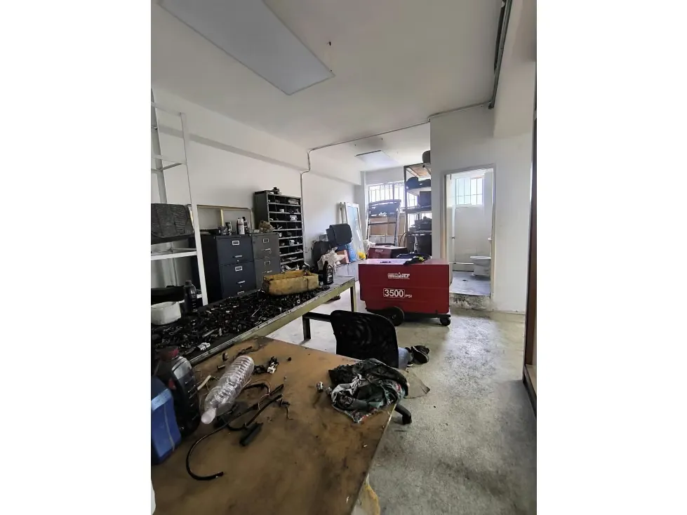 EDIFICIO EN VENTA CON POTENCIAL COMERCIAL EN QUINTA CRESPO - 7