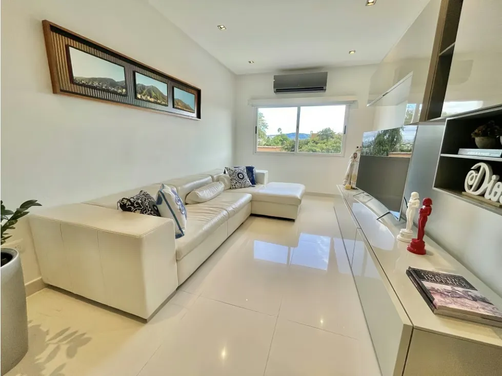 Se vende/alquila casa 1100 m2 5h+3s/6.5b+2s/6p Altamira - 11