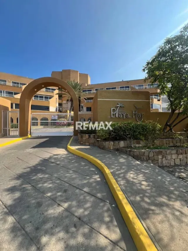 Se alquila apartamento en playa mar