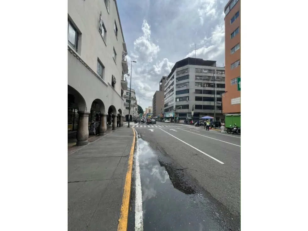 Se Alquila Local Comercial 905m² 2p El Silencio