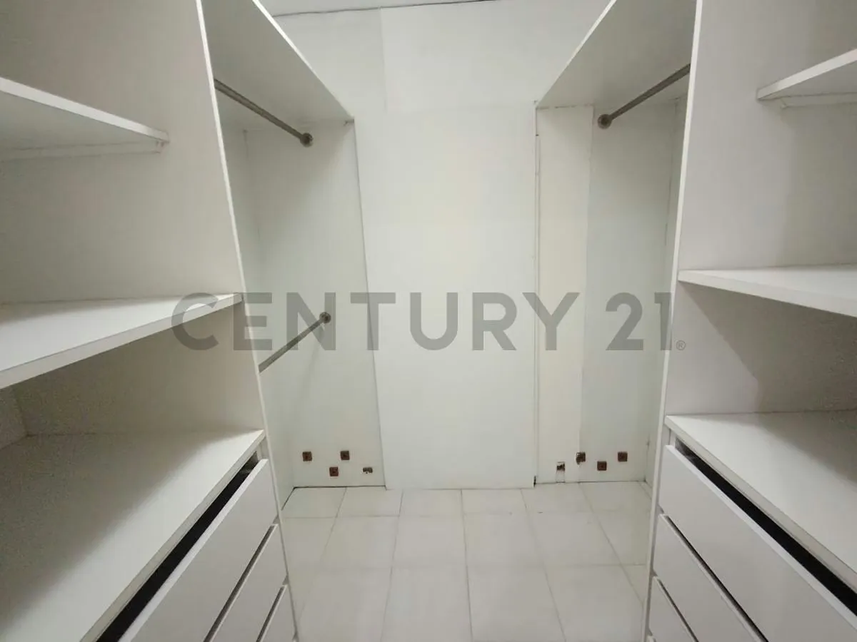 Exclusivo Apartamento en Alquiler 185 m2 - Calle La Cinta, Las Mercedes - 23