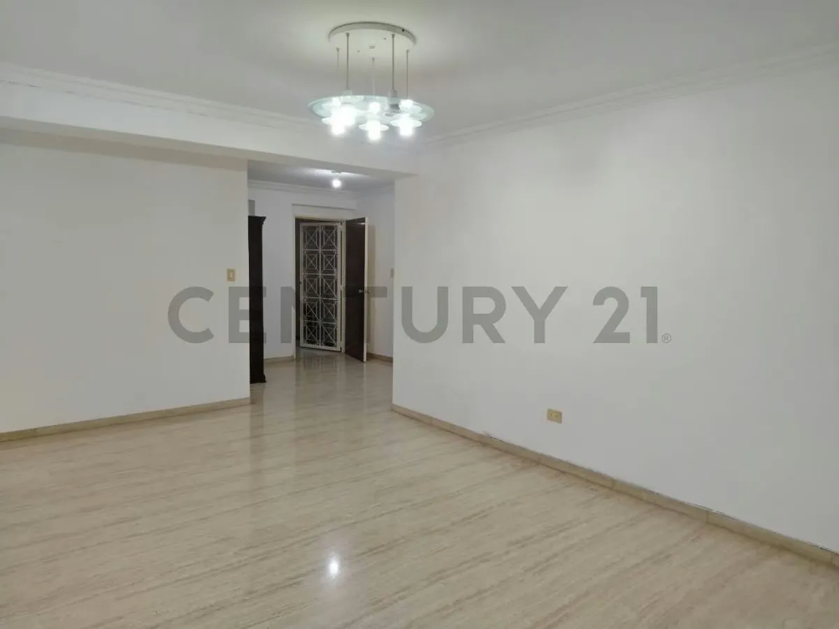 Exclusivo Apartamento en Alquiler 185 m2 - Calle La Cinta, Las Mercedes - 3