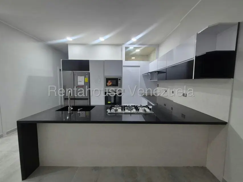 Apartamento (1 Nivel) en Venta en Chalet Country, Carabobo - 11