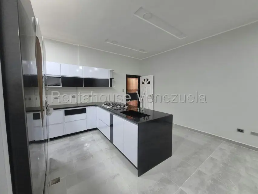 Apartamento (1 Nivel) en Venta en Chalet Country, Carabobo - 15