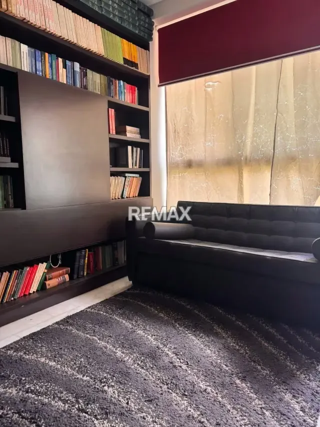 Apartamento Amoblado en Venta Loma Linda - 9