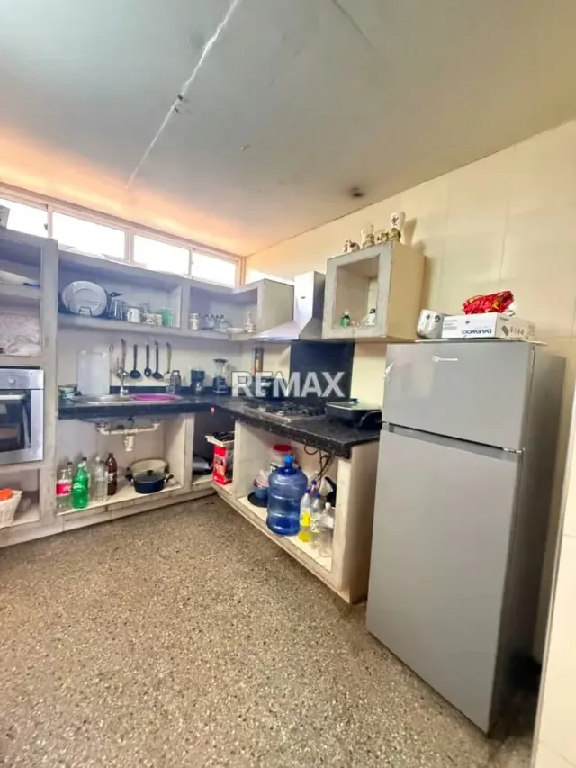 APARTAMENTO EN RAUL LEONI - 3