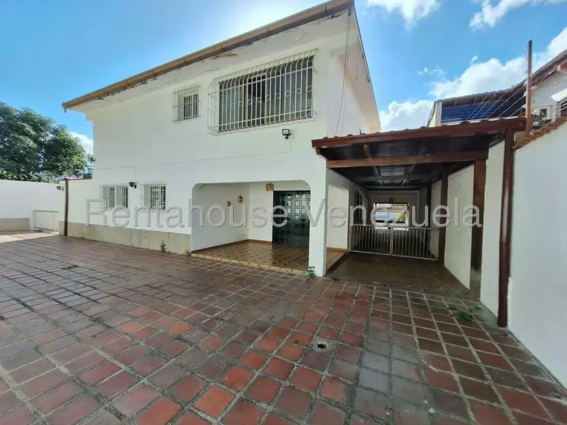 Casa (Duplex) en Venta en Macaracuay, Distrito Metropolitano
