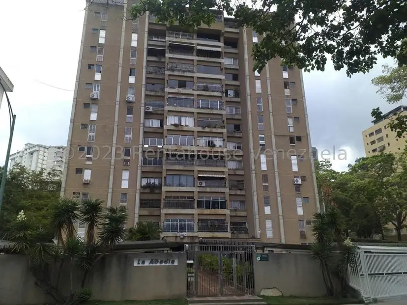 Apartamento (1 Nivel) en Venta en Santa Paula, Distrito Metropolitano