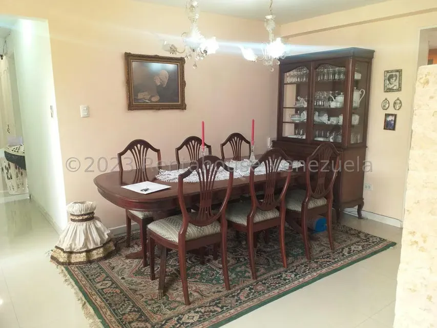 Apartamento (1 Nivel) en Venta en Santa Paula, Distrito Metropolitano - 11