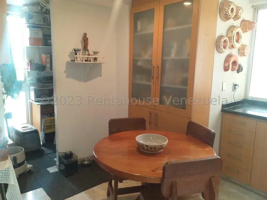 Apartamento (1 Nivel) en Venta en Santa Paula, Distrito Metropolitano - 19
