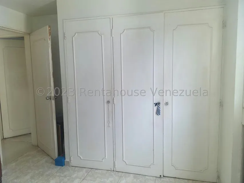 Apartamento (1 Nivel) en Venta en Santa Paula, Distrito Metropolitano - 26
