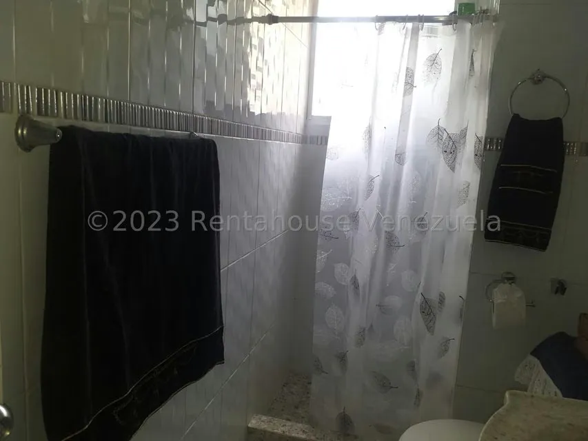 Apartamento (1 Nivel) en Venta en Santa Paula, Distrito Metropolitano - 27