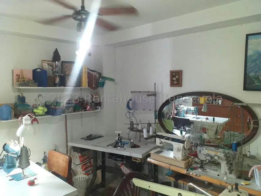 Apartamento (1 Nivel) en Venta en Santa Paula, Distrito Metropolitano - 30