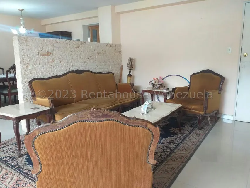 Apartamento (1 Nivel) en Venta en Santa Paula, Distrito Metropolitano - 4